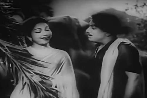 aahaa nam aasai niraiverumaa - Thaaiku pin thaaram (1956)